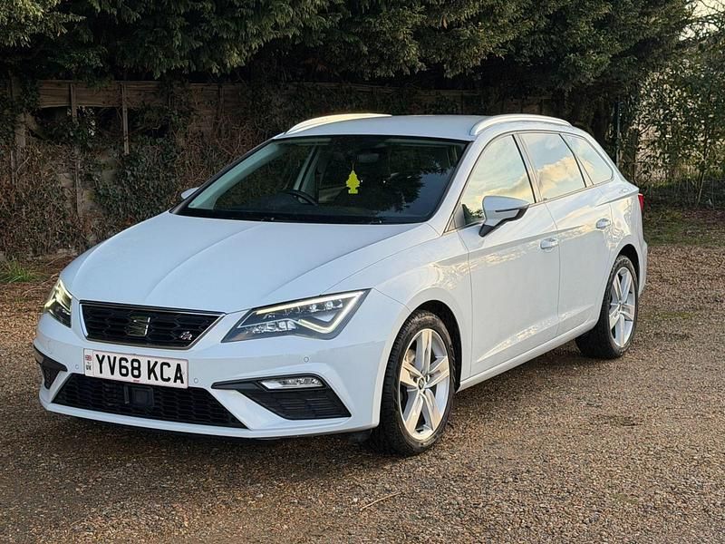 Used Seat Leon ST FR 2019 White Estate