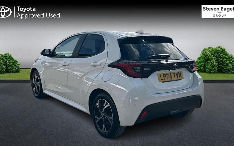 Used Toyota Yaris Hybrid Design 116 HP (85 kW) 2026 Hatchback