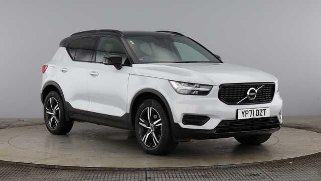 Used Volvo XC40 R-Design 161 HP (118 kW) 2021 SUV
