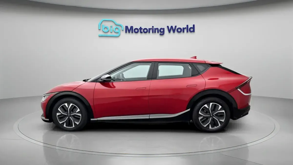 Used Kia EV6 Air 166 kW (226 HP) 2022 Red SUV