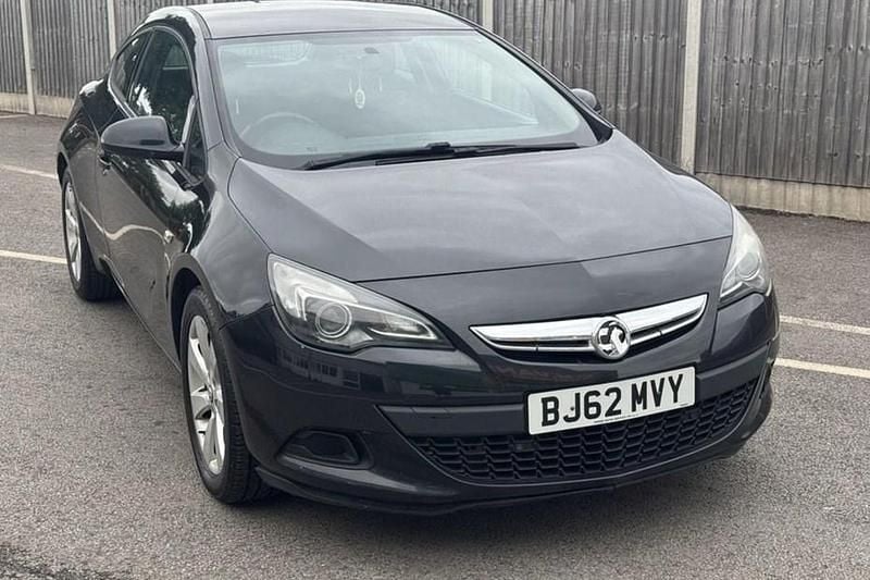 Used 2012 Vauxhall Astra GTC Sport Coupe | £3,000 (Fair price) - Image 1/1
