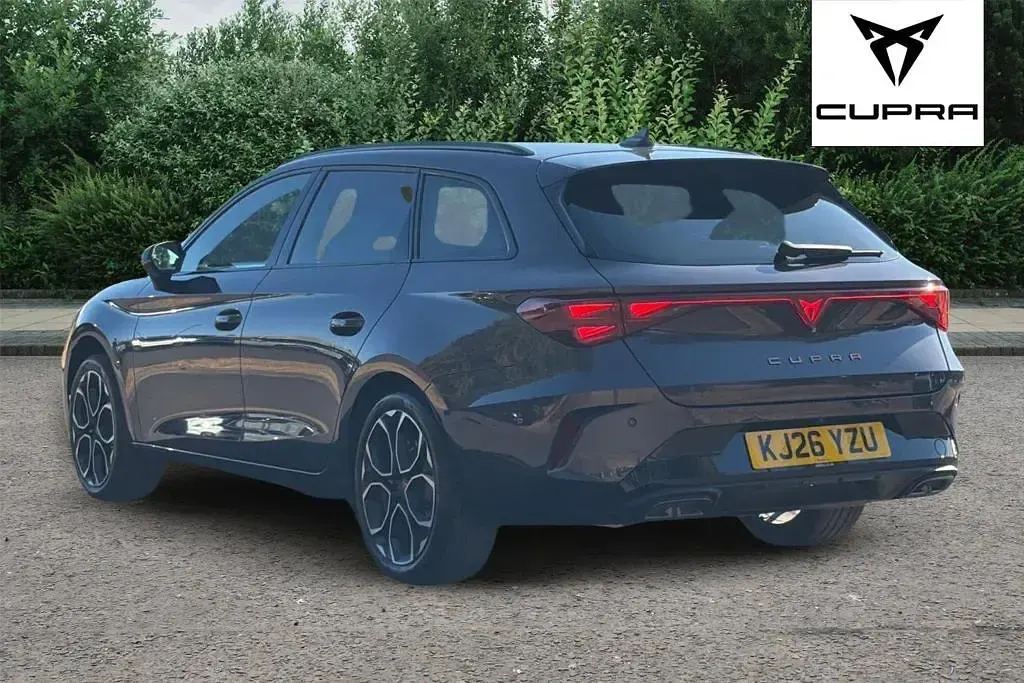 New Cupra Leon 2026 Purple Estate