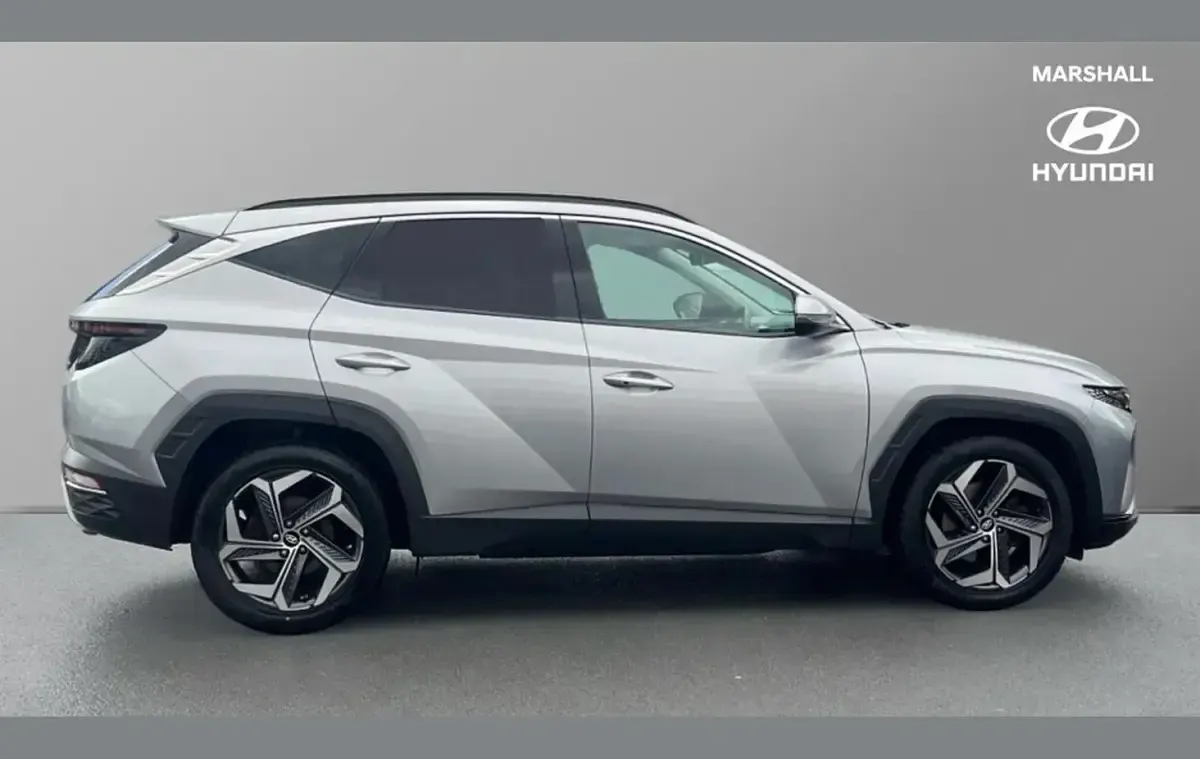 Gebraucht Hyundai Tucson Ultimate 230 PS (169 kW) 2022 Silber SUV