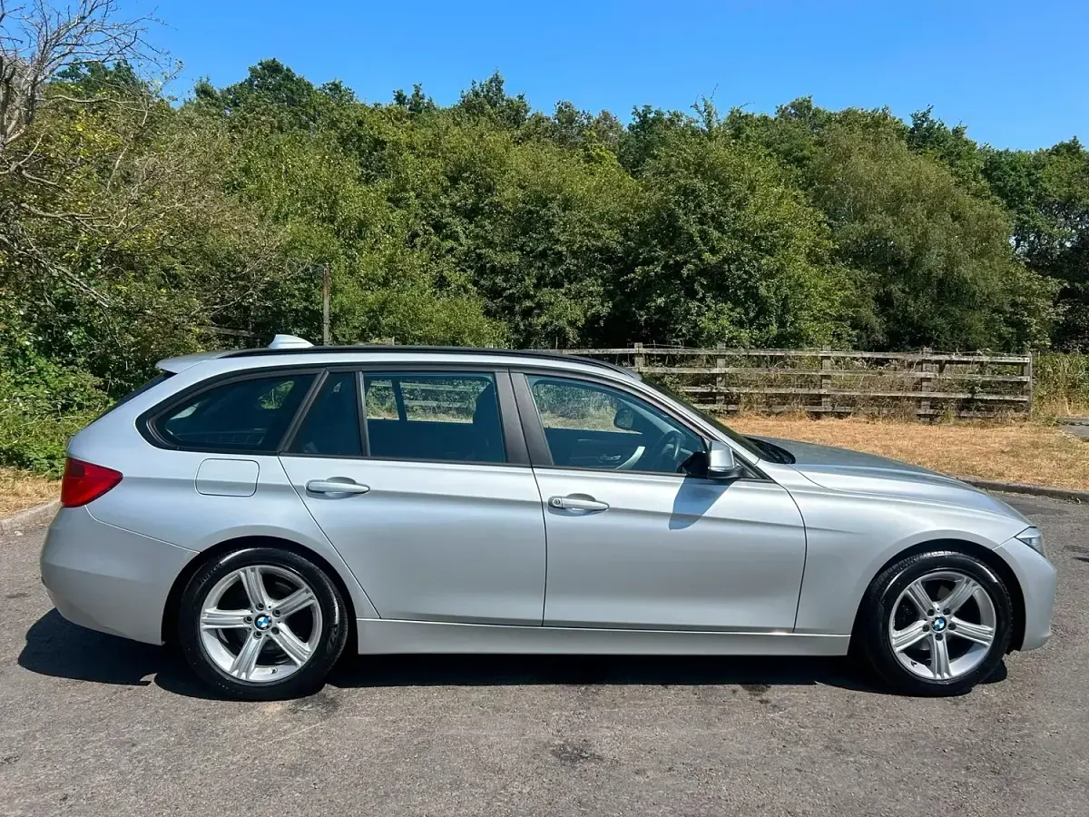 Used BMW 320 Comfort Edition 2014 Silver Estate