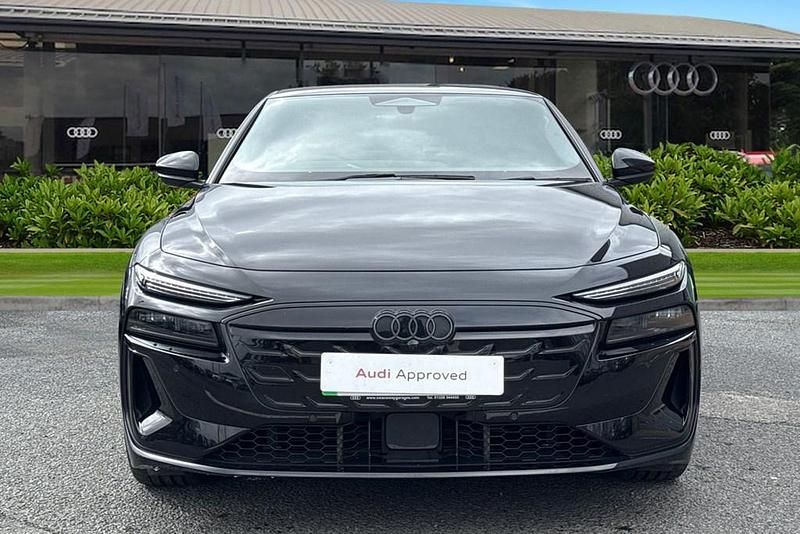 Usado Audi A6 e-tron Performance 269 kW (367 CV) 2025 Negro Familiar