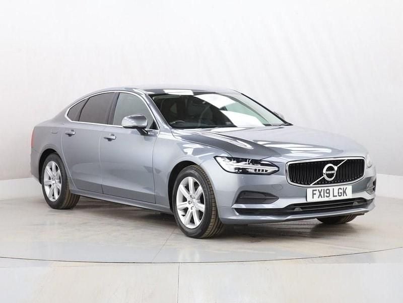 Used Volvo S90 Momentum 190 HP (139 kW) 2019 Grey Sedan
