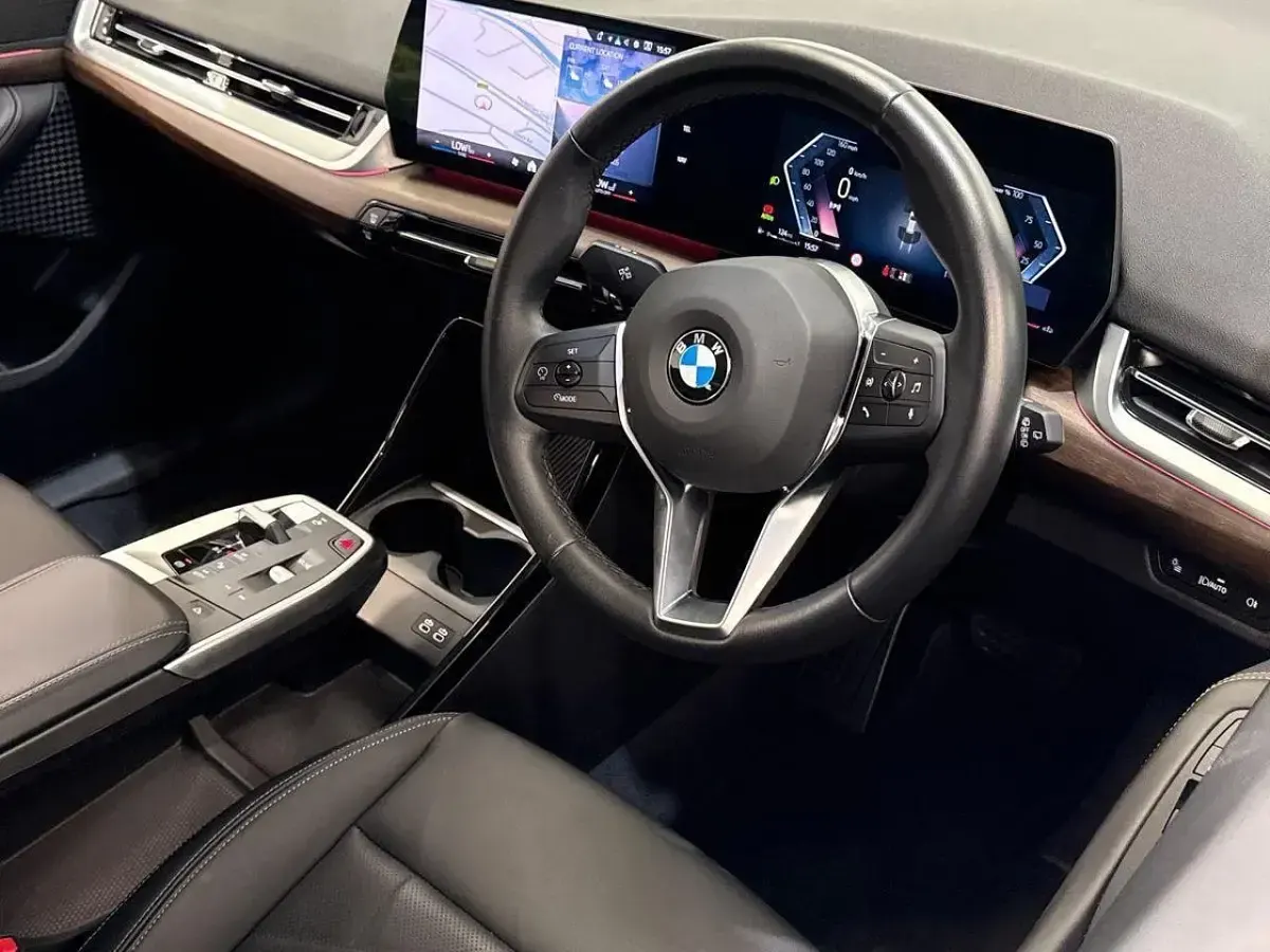 Used BMW 220 Luxury Line 168 HP (123 kW) 2025 White MPV