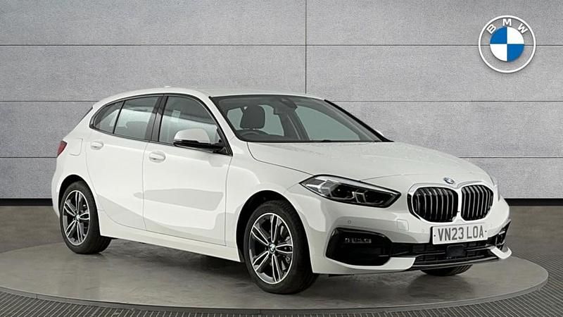 White Used 2023 BMW 118 Sport Line Hatchback | £19,950 (Good price) - Image 1/4