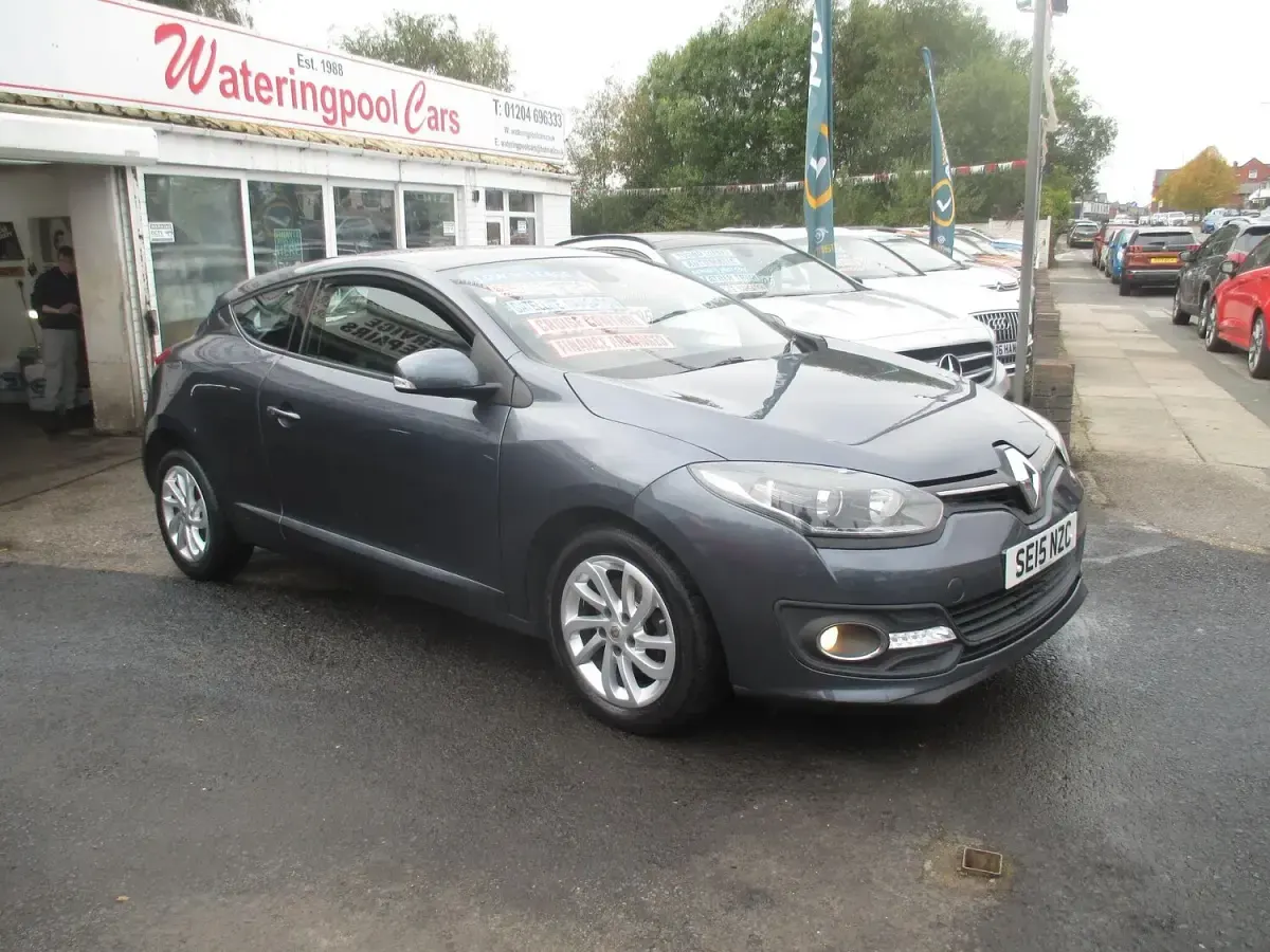 Used Renault Mégane Coupé Dynamique 2015 Grey Coupe