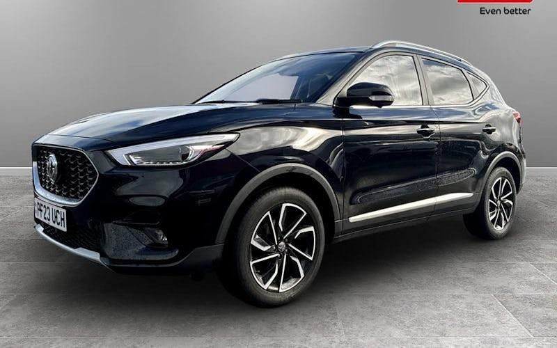 Used MG ZS Exclusive 111 HP (81 kW) 2024 Hatchback