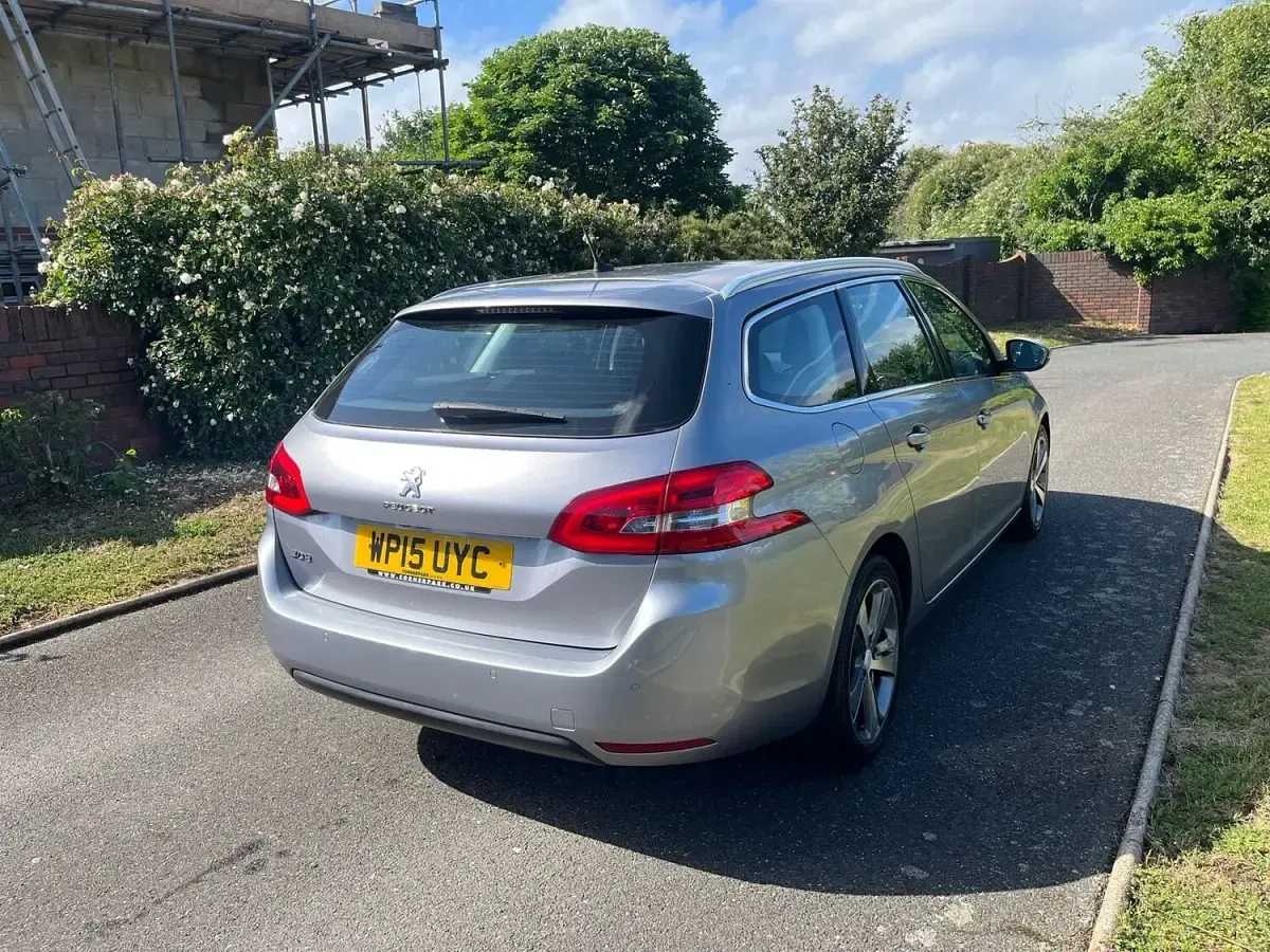 Used Peugeot 308 Allure 2015 Grey Estate