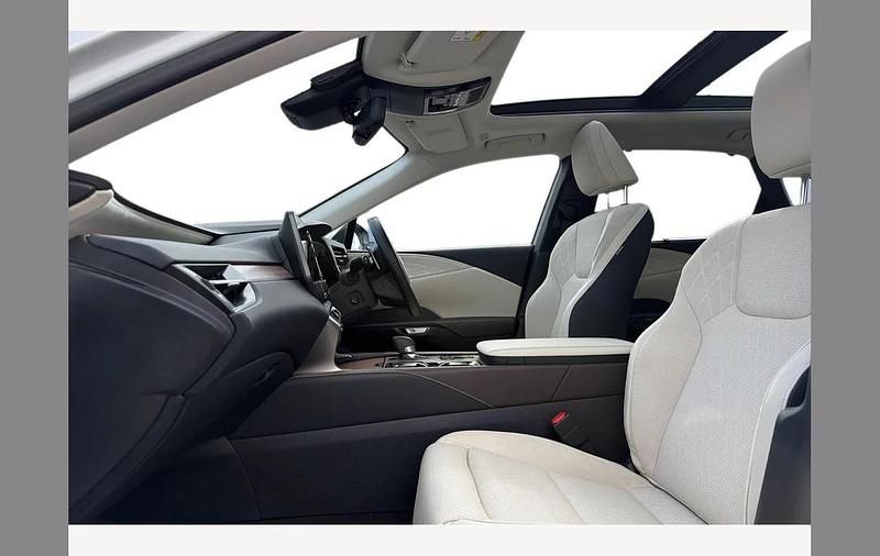 Used Lexus RX450h+ 292 HP (214 kW) 2025 White SUV
