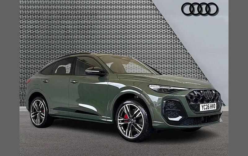 New Audi Q5 Comfort 200 HP (147 kW) 2026 Green SUV