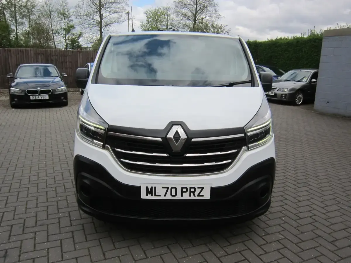 Used Renault Trafic Business 2020 White MPV
