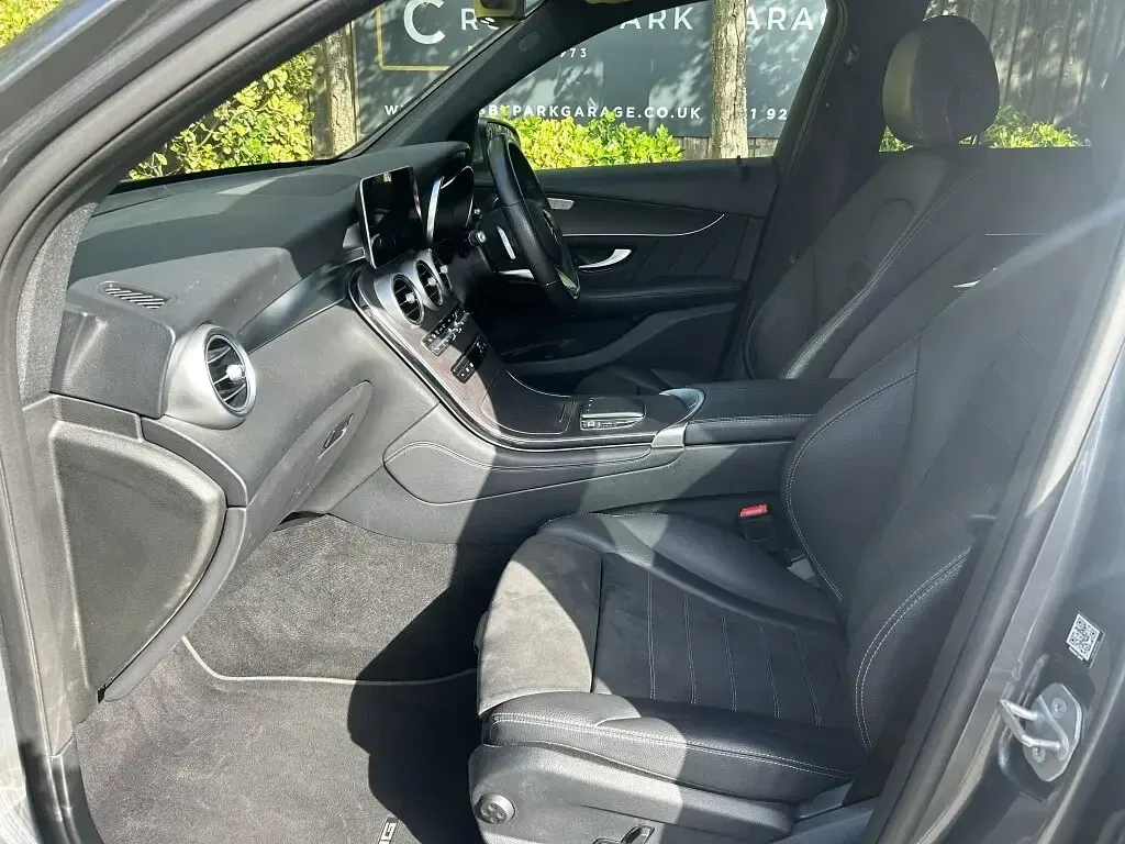 Used Mercedes GLC220 AMG line 2020 Grey SUV