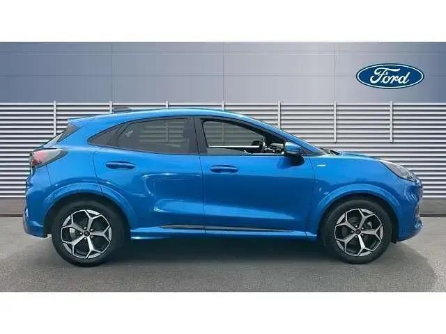 Używany Ford Puma ST-Line 125 KM (91 kW) 2024 Niebieski SUV