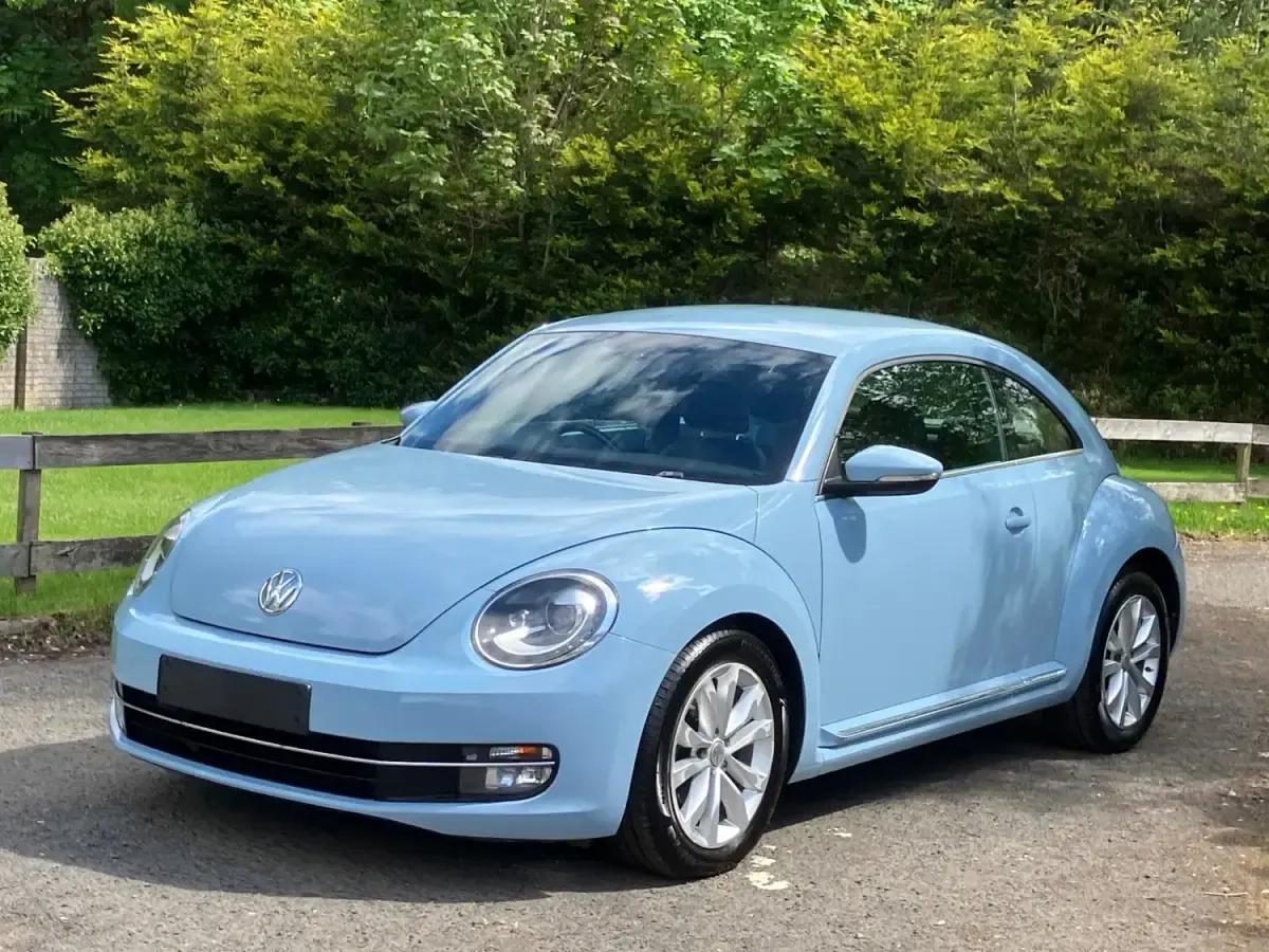 Usado VW Beetle Edition 105 HP (77 kW) 2013 Azul Citadino