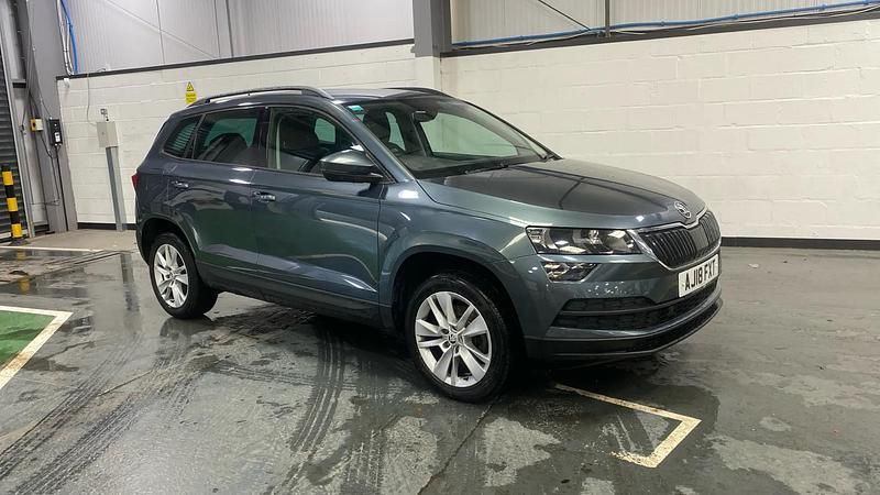 Grey Used 2018 Skoda Karoq SE Technology SUV | £11,298 (Good price) - Image 1/4