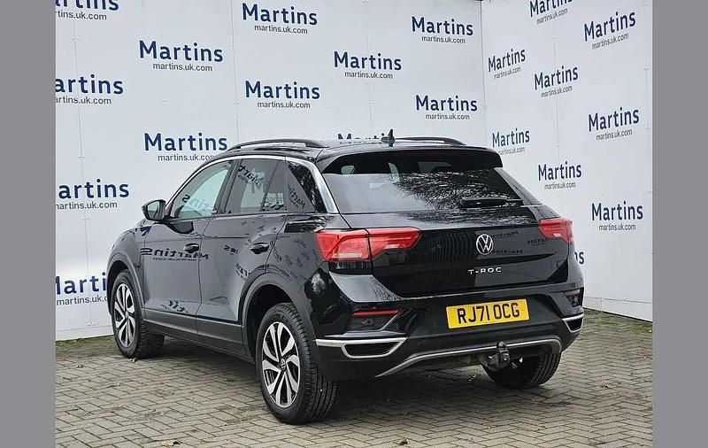 Used VW T-Roc Active 115 HP (84 kW) 2022 Black SUV
