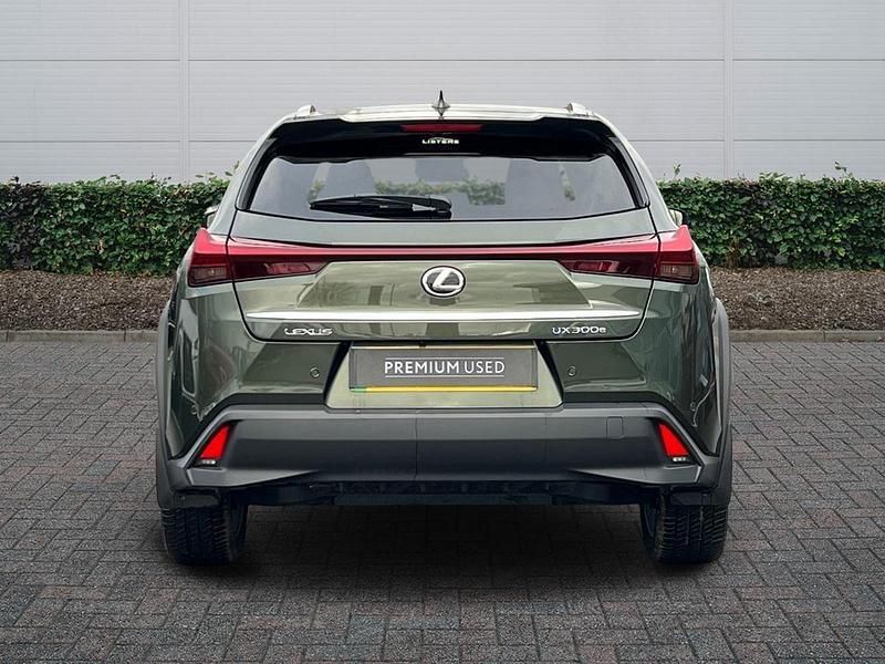 Used Lexus UX 300e 150 kW (204 HP) 2025 Green SUV