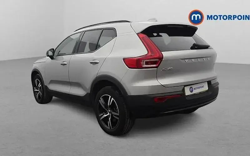 Used Volvo XC40 Plus 163 HP (119 kW) 2026 SUV