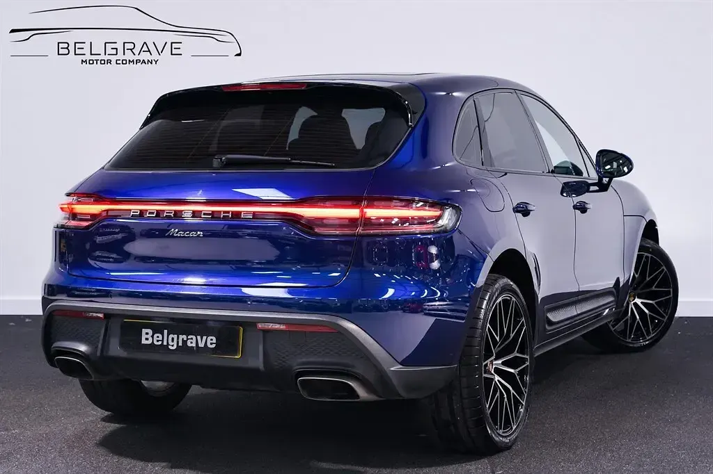 Used Porsche Macan 265 HP (194 kW) 2023 Blue SUV