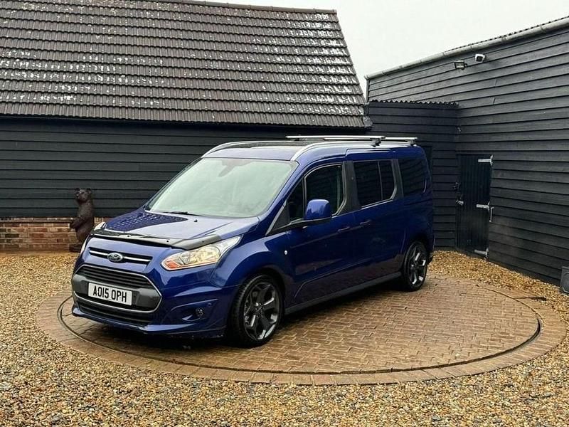 Used Ford Grand Tourneo Connect Titanium 150 HP (110 kW) 2015 Blue MPV