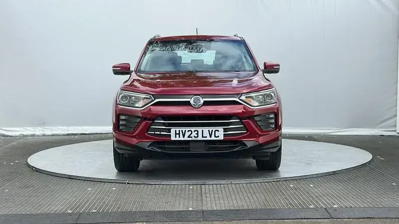Used SsangYong Korando 163 HP (119 kW) 2023 Red Estate