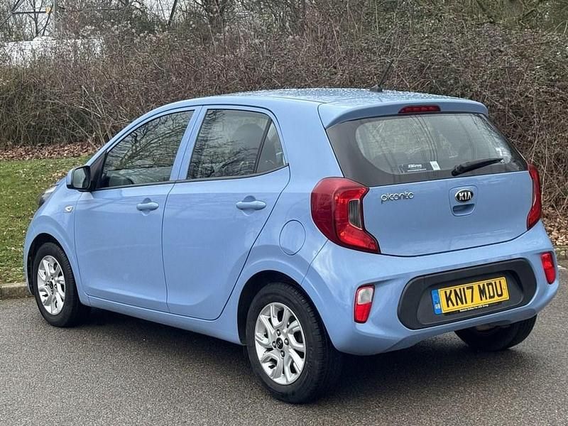Used Kia Picanto 83 HP (61 kW) 2017 Blue Hatchback
