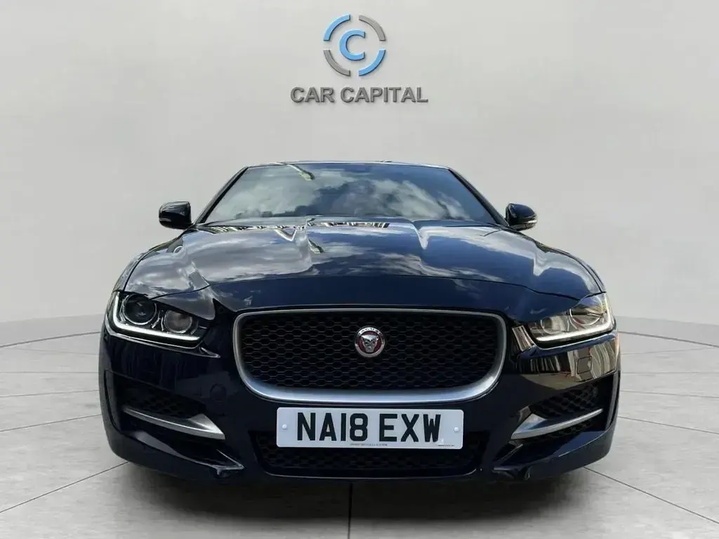 Used Jaguar XE R-Sport 250 HP (183 kW) 2018 Black Sedan
