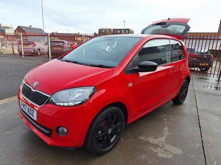 Used Skoda Citigo Colour Edition 60 HP (44 kW) 2017 Red Hatchback