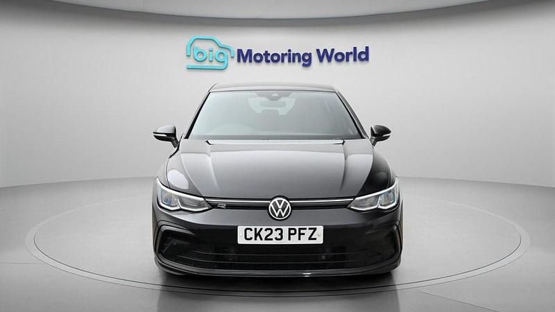 Used VW Golf VIII R-line 150 HP (110 kW) 2023 Black Hatchback