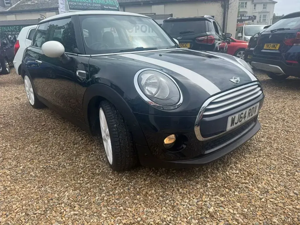Used Mini Cooper D Hatch 116 HP (85 kW) 2014 Black Hatchback