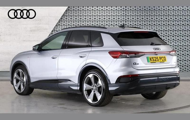Used Audi Q4 e-tron Black Edition 210 kW (286 HP) 2025 Silver SUV
