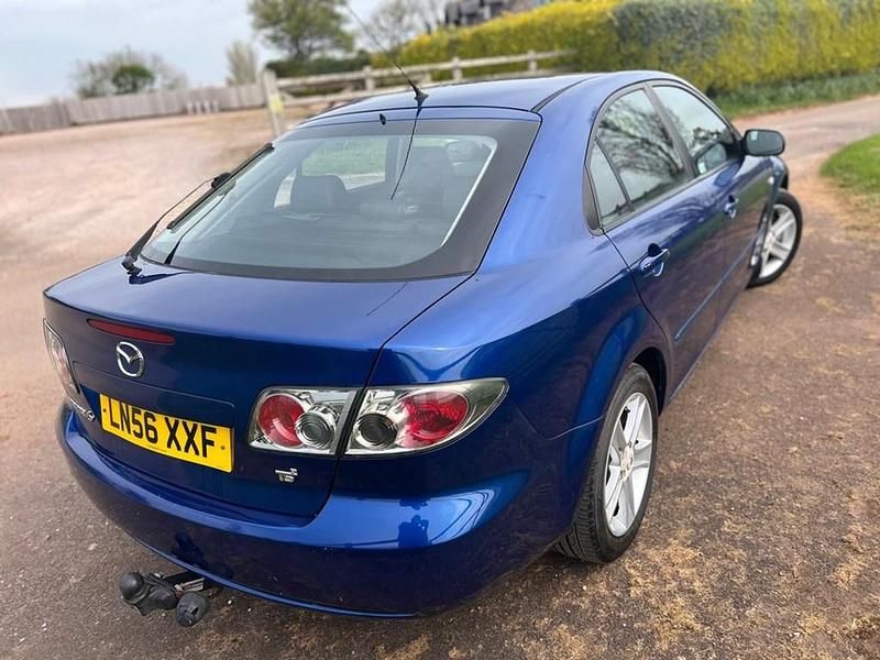 Usado Mazda 6 147 HP (108 kW) 2006 Azul Citadino