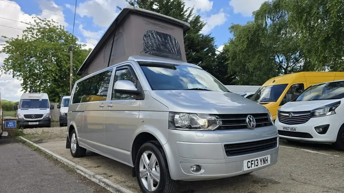 Used VW Caravelle SE 140 HP (102 kW) 2013 Silver Van