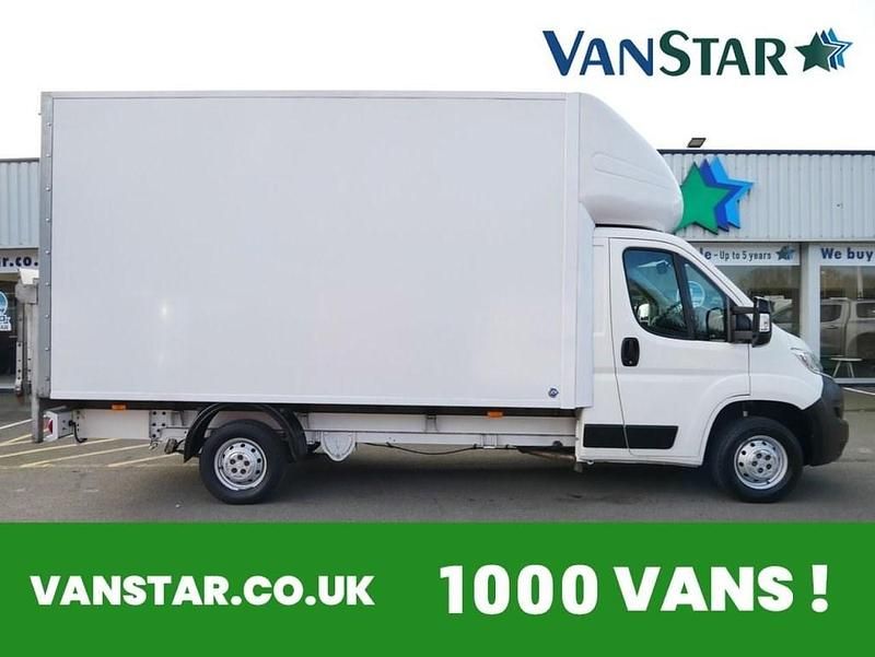 Used Citroën Relay 140 HP (102 kW) 2021 White Van