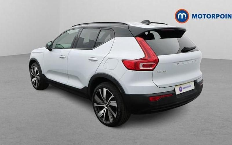 Used Volvo XC40 Plus 300 kW (408 HP) 2021 Silver SUV