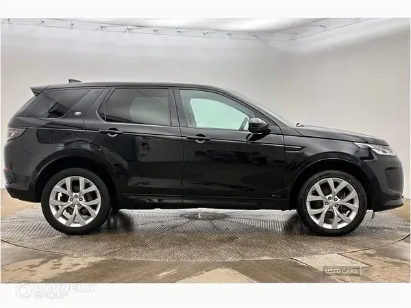Used Land Rover Discovery 5 R-Dynamic 2021 Black SUV