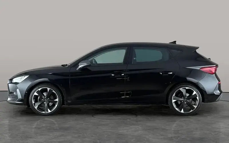 Used Cupra Leon 150 HP (110 kW) 2023 Black Hatchback