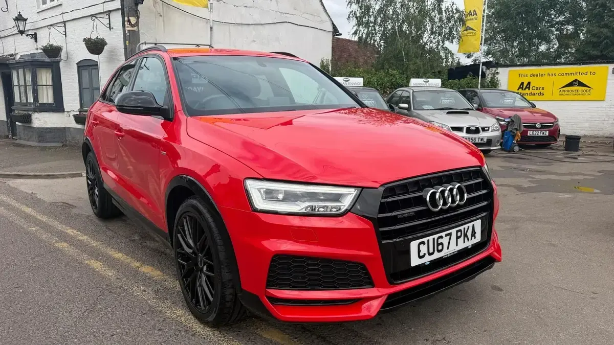 Used Audi Q3 Black Edition 150 HP (110 kW) 2017 Red SUV