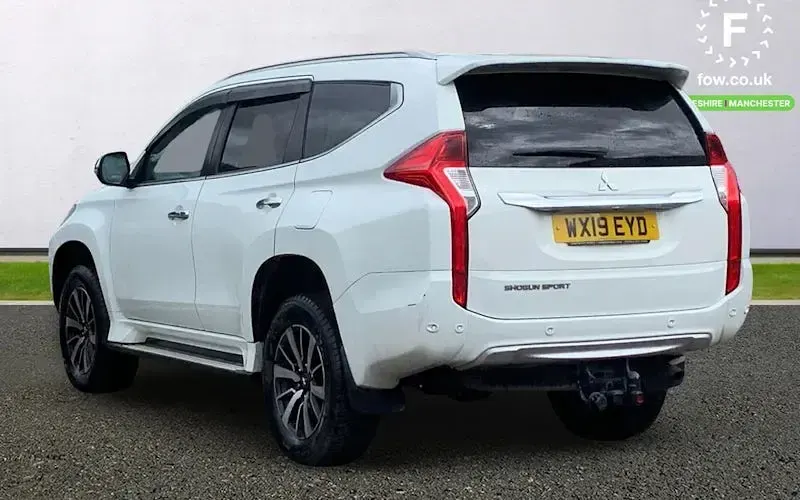 Used Mitsubishi Shogun 181 HP (133 kW) 2019 White SUV