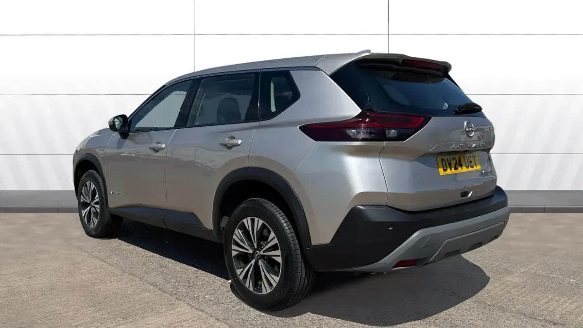 Used Nissan X-Trail Acenta Premium 204 HP (150 kW) 2024 Silver SUV