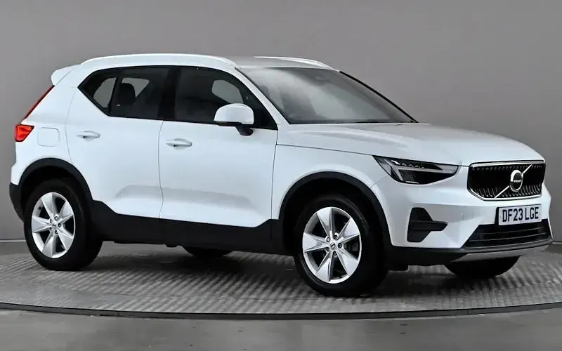 Used Volvo XC40 Core 163 HP (119 kW) 2026 SUV
