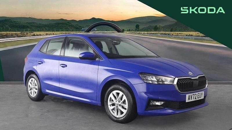 Used Skoda Fabia Comfort 80 HP (58 kW) 2022 Blue Hatchback