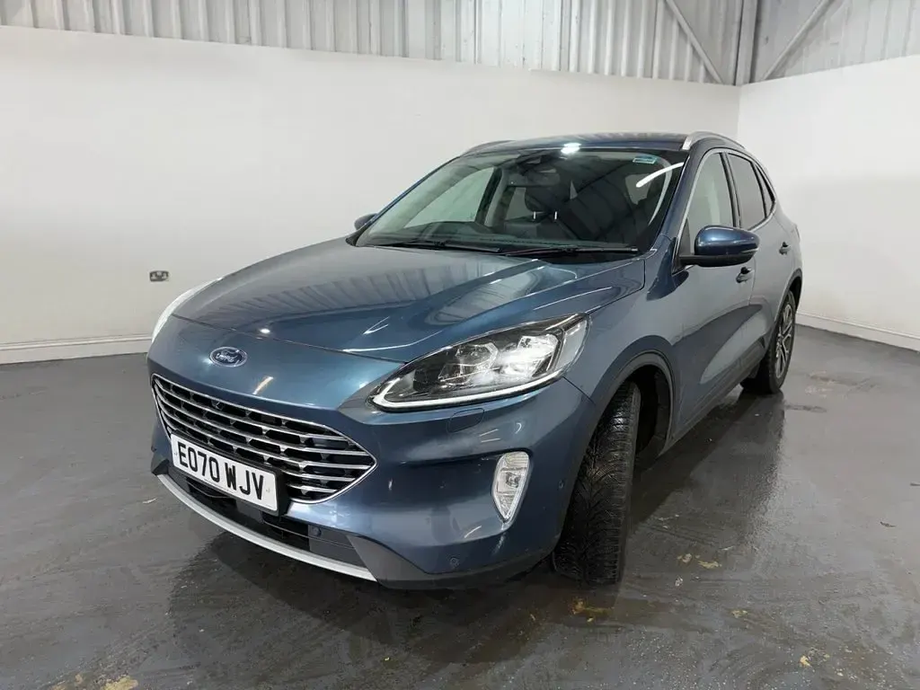 Used Ford Kuga Titanium 120 HP (88 kW) 2020 Blue SUV