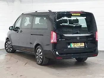 Used Mercedes EQV300 150 kW (204 HP) 2021 Black MPV