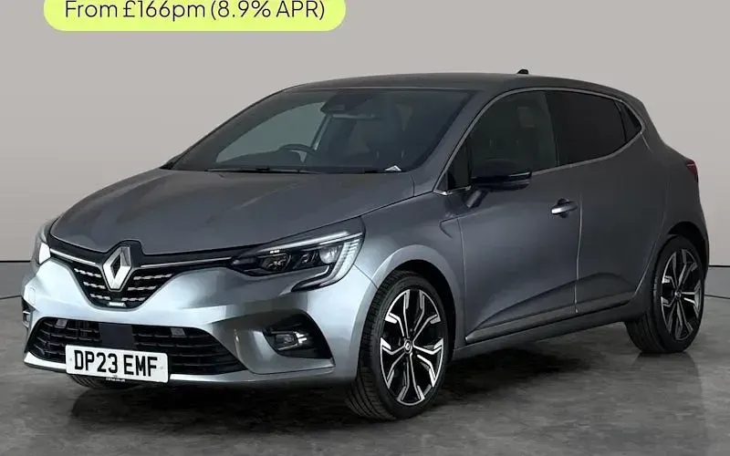 Used Renault Clio Techno 90 HP (66 kW) 2023 Hatchback