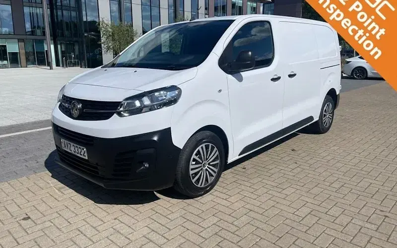 Used Vauxhall Vivaro 101 HP (74 kW) 2022 MPV