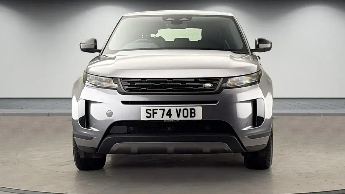 Begagnad Land Rover Range Rover evoque S 163 HK (119 kW) 2024 Grå SUV
